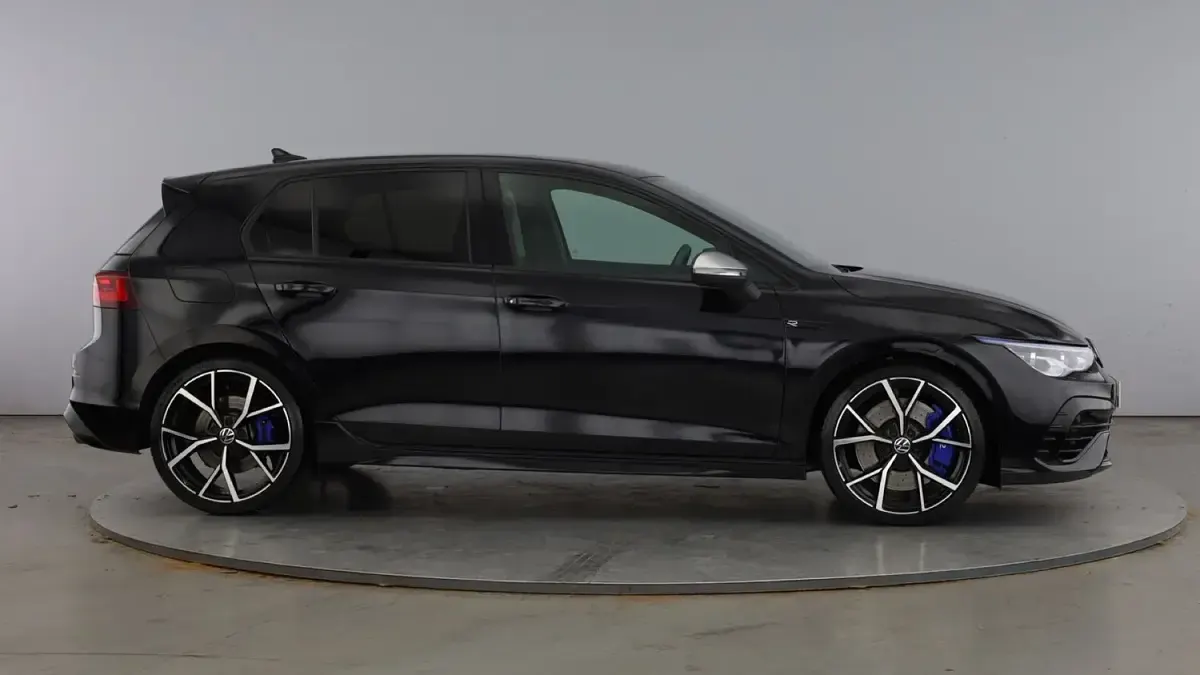 Used VW Golf VIII R 320 HP (235 kW) 2023 Black Hatchback