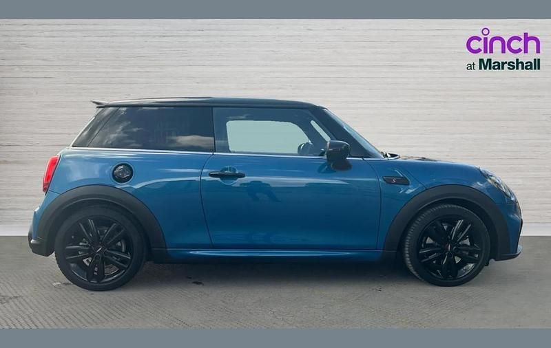 Used Mini Cooper S Premium 176 HP (129 kW) 2023 Blue Hatchback