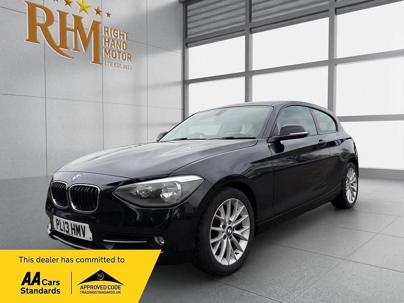 Used BMW 118 Sport Line 2013 Black Hatchback