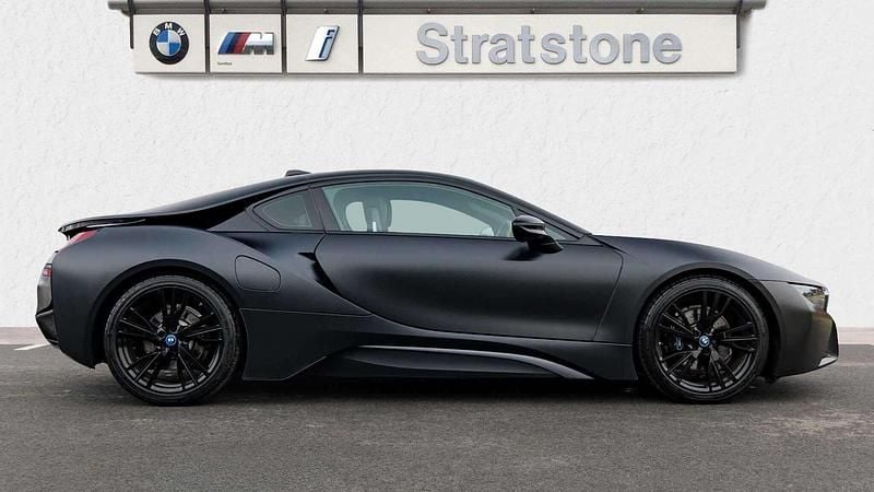 Used BMW i8 Comfort Edition 357 HP (262 kW) 2017 Black Coupe