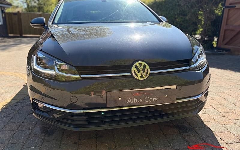 Używany VW Golf VII Edition 150 KM (110 kW) 2020 Szary Hatchback