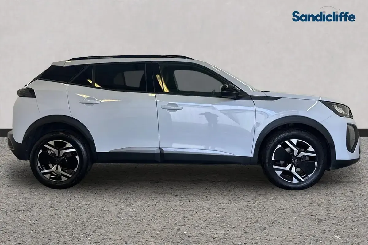 Used Peugeot 2008 Allure 131 HP (96 kW) 2024 White SUV