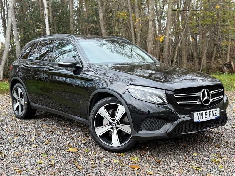 Black Used 2019 Mercedes GLC220 Urban SUV | £19,295 (Good price) - Image 1/4