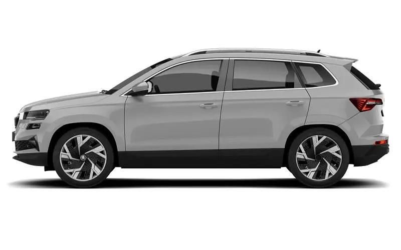 Meteor grey Used 2025 Skoda Karoq SportLine SUV | £28,154 (Fair price) - Image 1/1