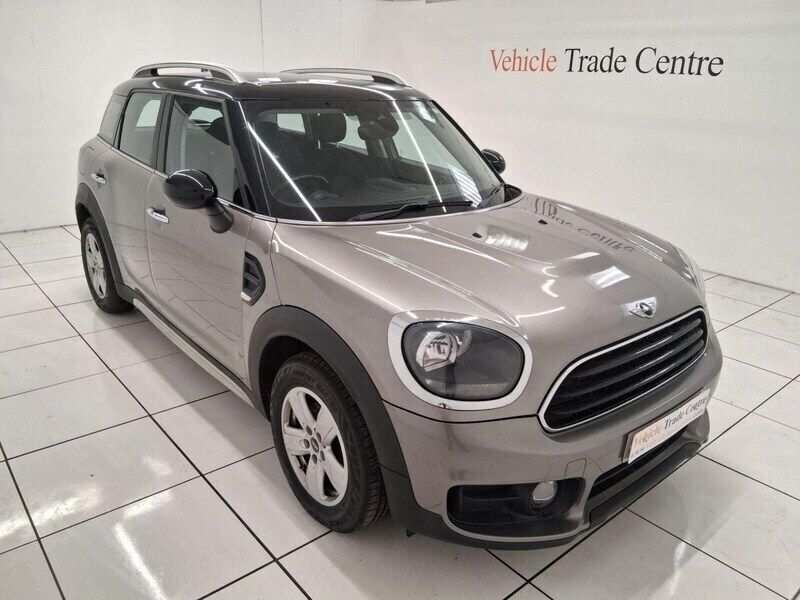 Silver Used 2017 Mini Cooper Countryman SUV | £11,992 (Fair price) - Image 1/4