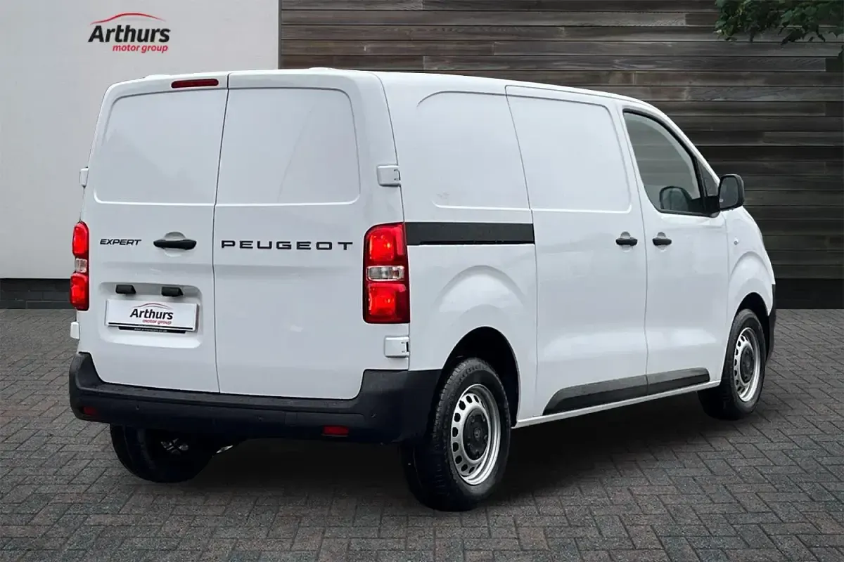 New Peugeot Expert 145 HP (106 kW) 2026 White Van