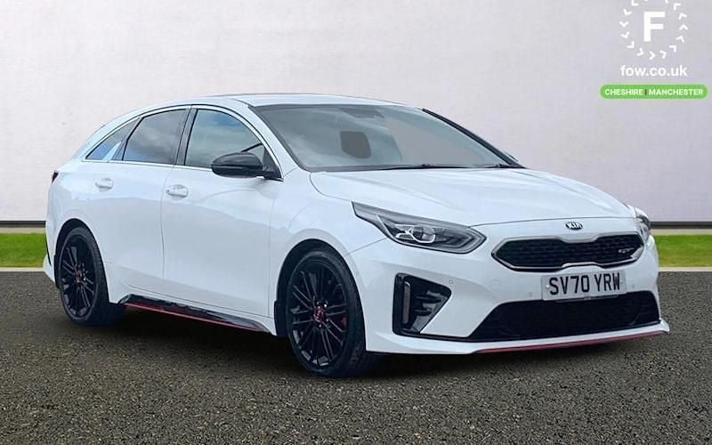 White Used 2020 Kia ProCeed Hatchback | £15,599 (Fair price) - Image 1/4