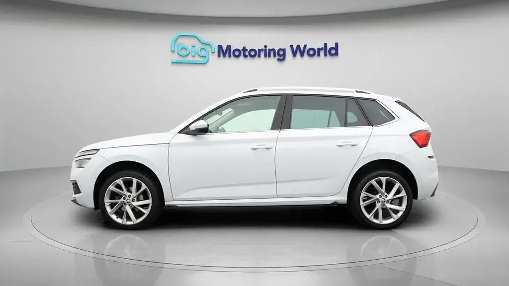 Used Skoda Kamiq SE L Executive 150 HP (110 kW) 2023 White SUV