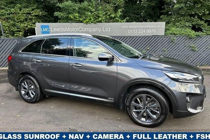 Grey Used 2018 Kia Sorento 3 SUV | £17,995 (Fair price) - Image 1/1