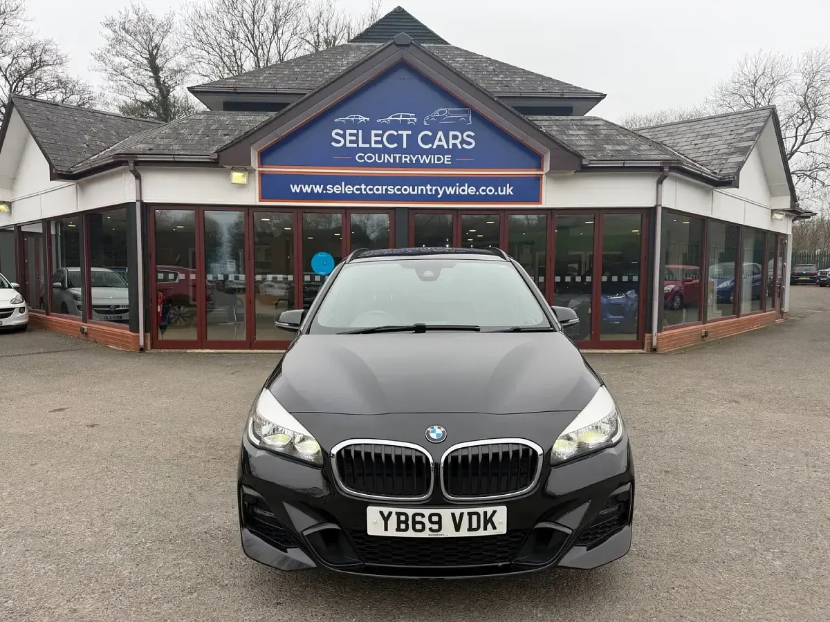 Used BMW 220 M Sport 190 HP (139 kW) 2019 Black Estate