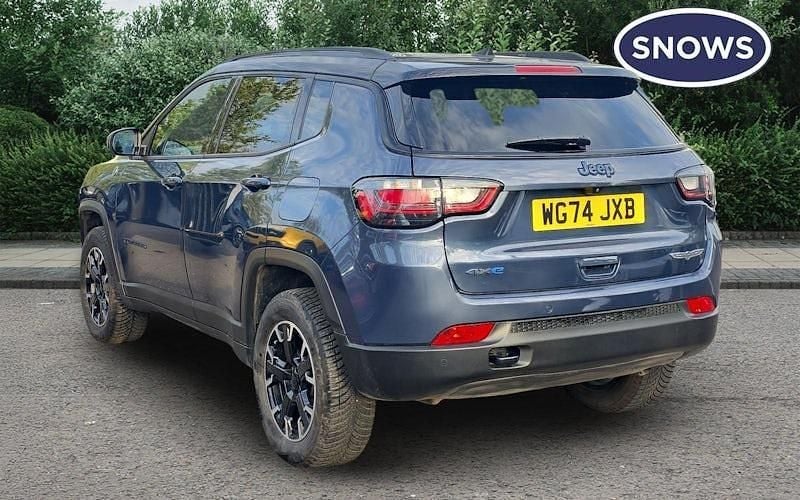 Begagnad Jeep Compass Trailhawk 241 HK (177 kW) 2024 Blå SUV
