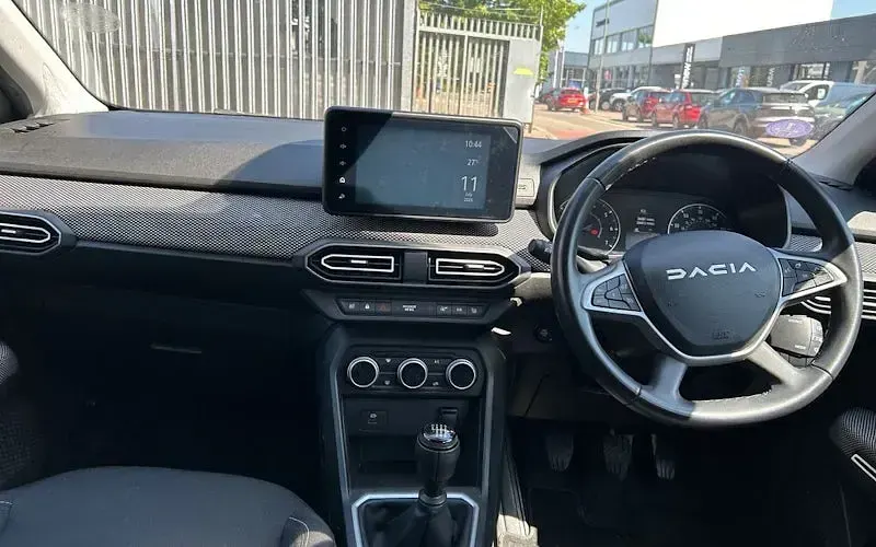 Used Dacia Jogger Extreme 110 HP (80 kW) 2023 Grey MPV