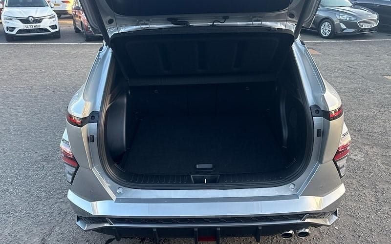Used Hyundai Kona N Line 137 HP (100 kW) 2025 Silver SUV