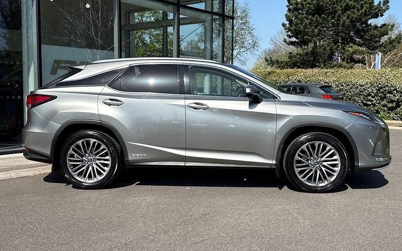 Used Lexus RX450h 313 HP (230 kW) 2021 Silver SUV