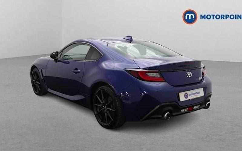Used Toyota GR86 235 HP (172 kW) 2022 Blue Coupe