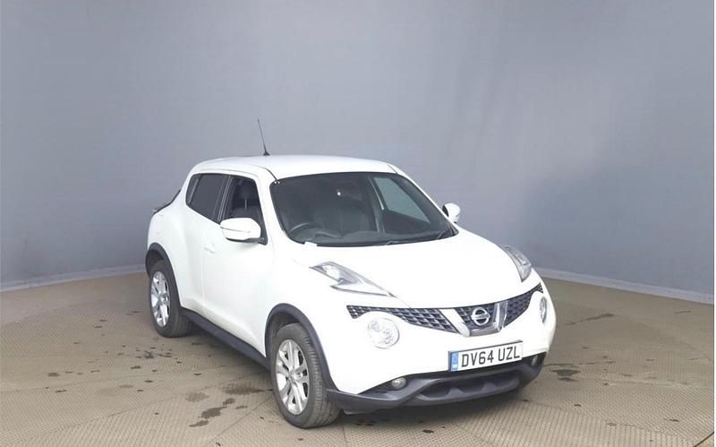 Used Nissan Juke Acenta Premium 115 HP (84 kW) 2014 White SUV