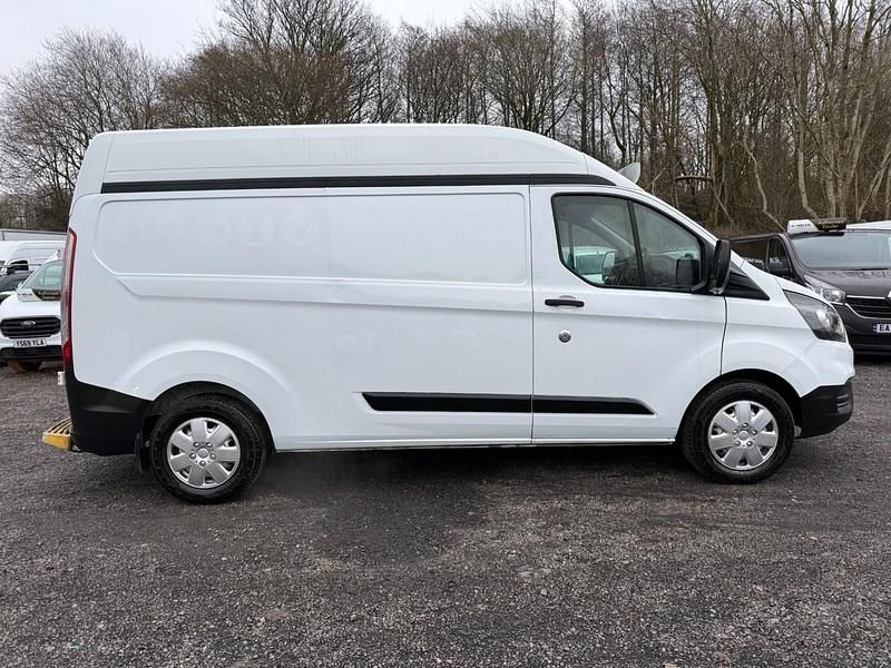 Begagnad Ford Transit Custom 130 HK (95 kW) 2018 Vit Van