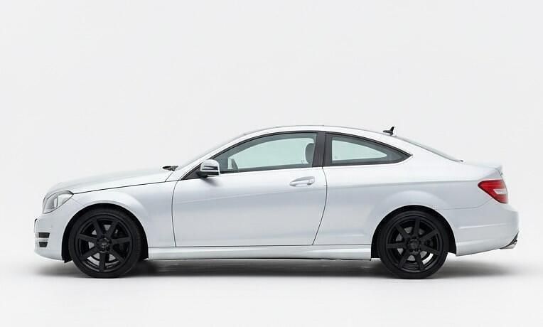 Used Mercedes C220 Sport Edition 170 HP (125 kW) 2014 Silver Coupe