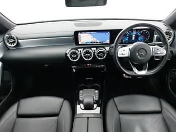 Usado Mercedes CLA200 AMG Line Premium 163 HP (119 kW) 2019 Branco Carrinha
