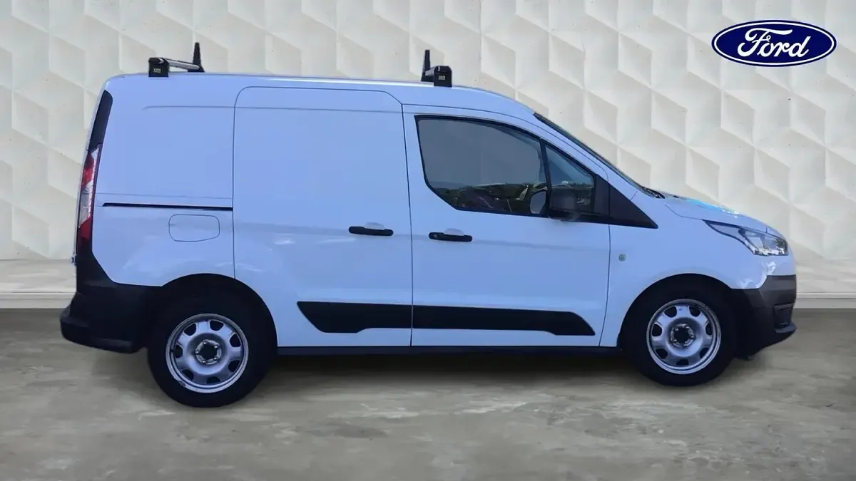 Used Ford Transit Connect 2022 White MPV