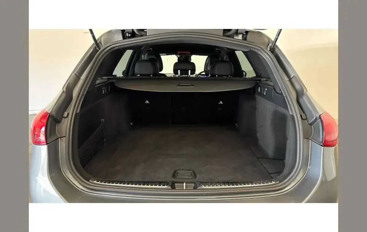 Used Mercedes C200 AMG Line Premium 200 HP (147 kW) 2022 Grey Estate
