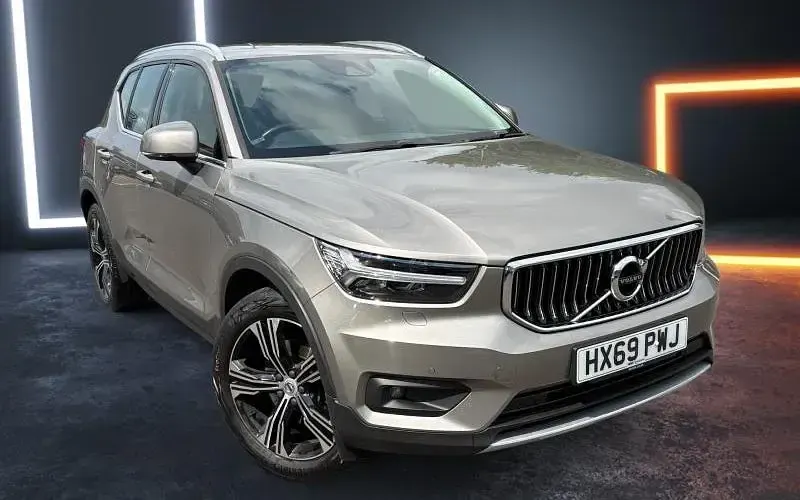 Used Volvo XC40 Inscription 190 HP (139 kW) 2019 SUV