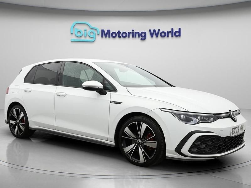 White Used 2023 VW Golf VIII GTD Hatchback | £26,900 (Fair price) - Image 1/4
