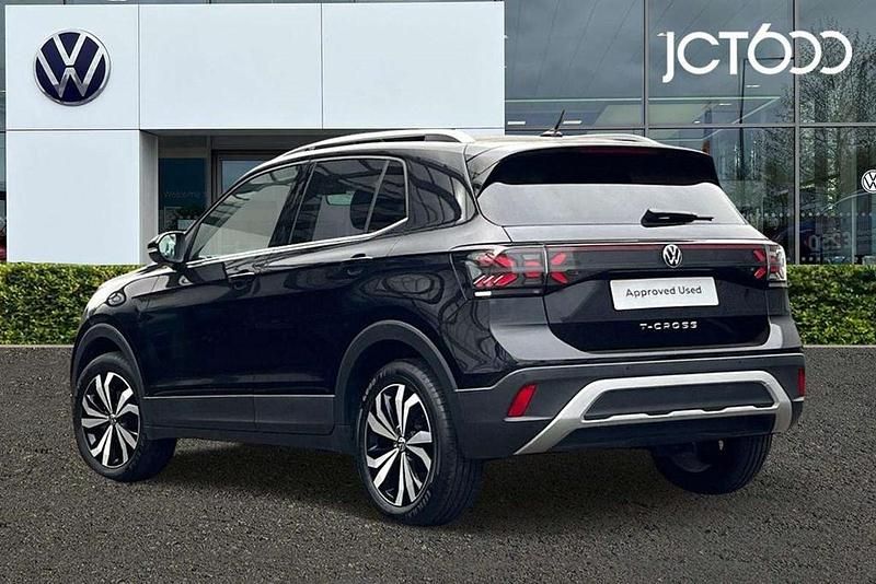 Usado VW T-Cross Style 115 HP (84 kW) 2025 Preto SUV