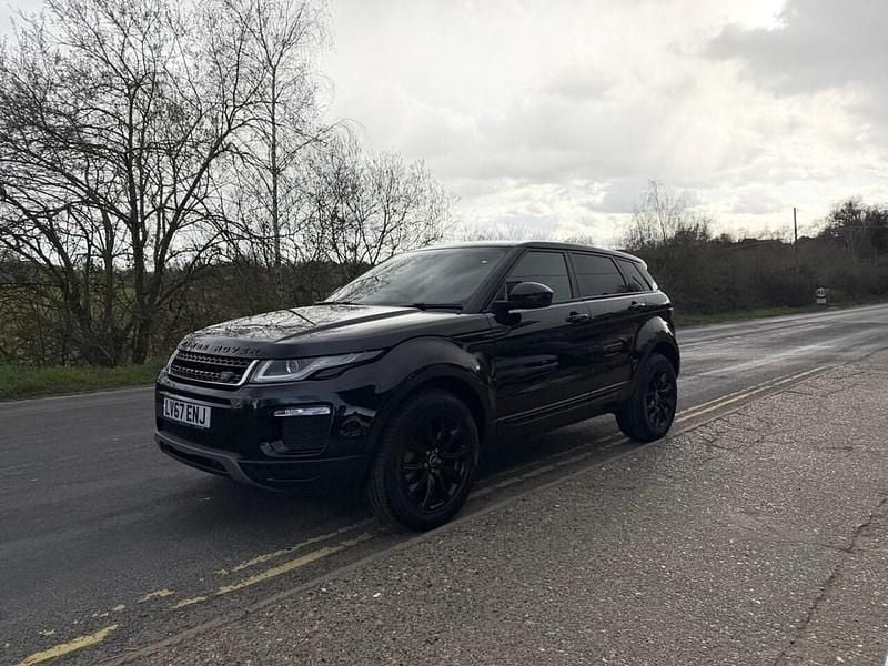 Used Land Rover Range Rover evoque SE 180 HP (132 kW) 2017 Black Estate
