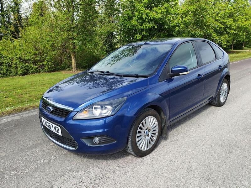 Used Ford Focus Titanium 136 HP (100 kW) 2008 Blue Hatchback