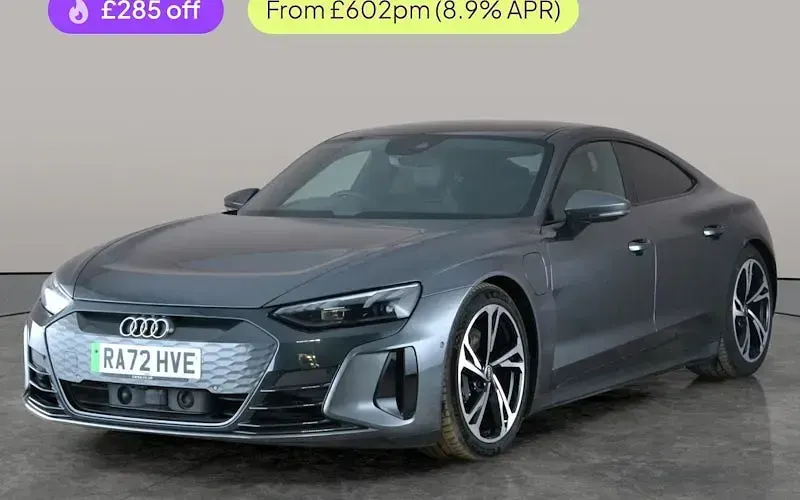 Usado Audi e-tron GT quattro Comfort 389 kW (530 HP) 2023 Sedan