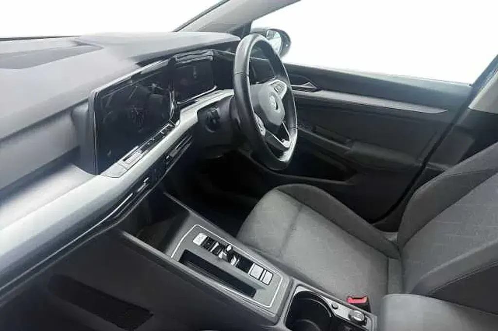 Used VW Golf VIII 110 HP (80 kW) 2022
