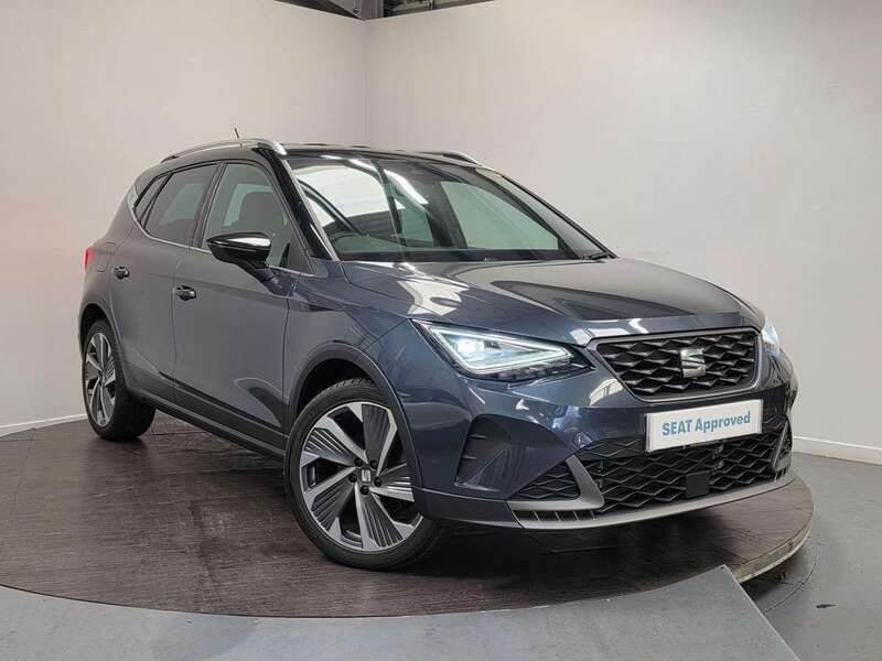 Grey Used 2022 Seat Arona FR Sport SUV | £15,995 (Fair price) - Image 1/4