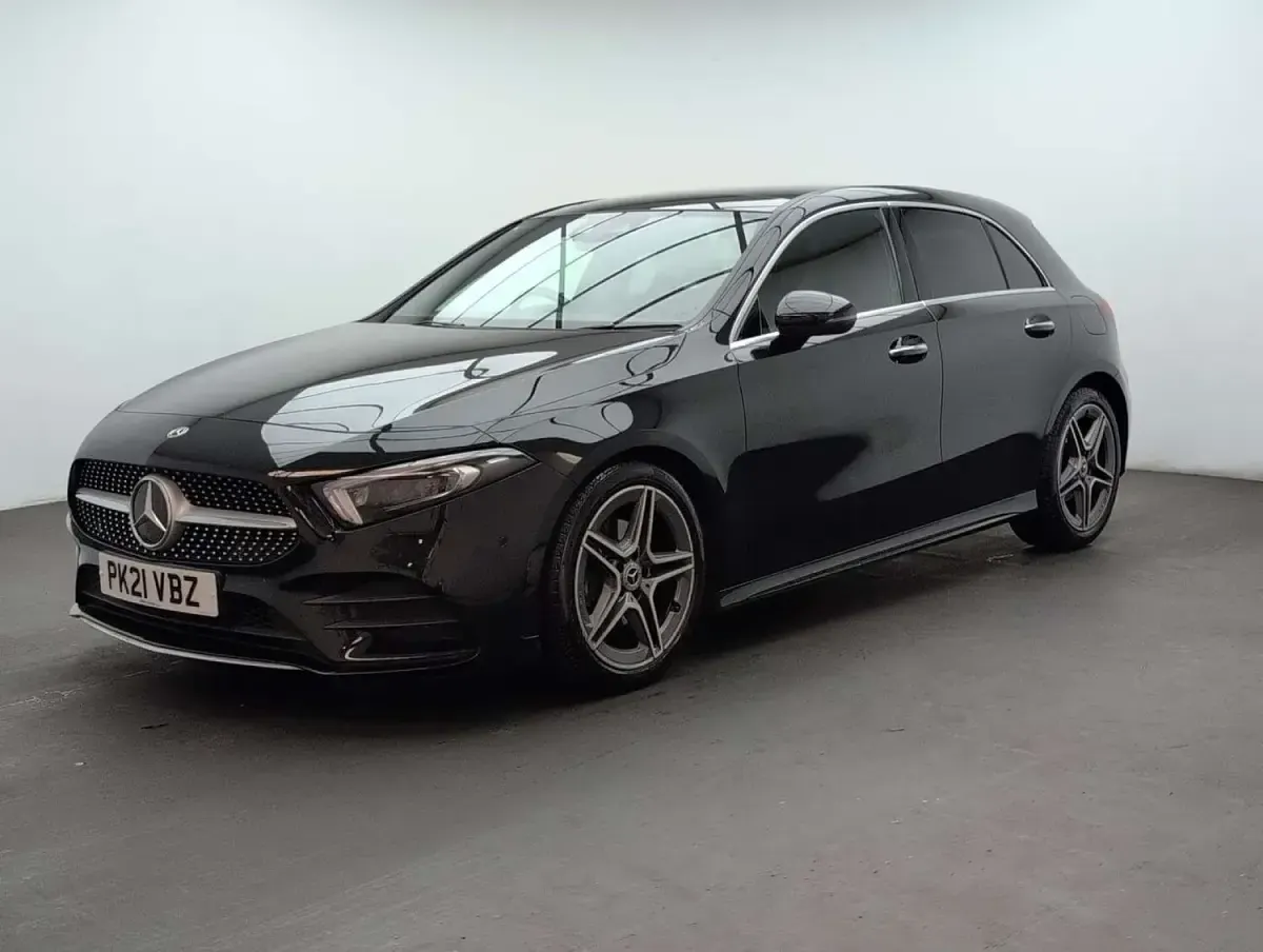 Used Mercedes A180 AMG Line Premium Plus 136 HP (100 kW) 2021 Black Hatchback