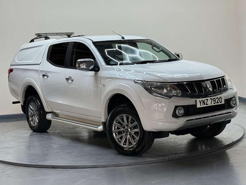 White Used 2019 Mitsubishi L200 Pickup | £10,000 (Super price) - Image 1/4
