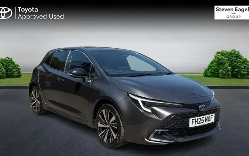 Used Toyota Corolla Design 140 HP (102 kW) 2026 Hatchback
