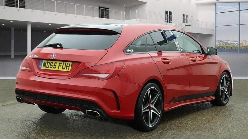 Used Mercedes CLA200 AMG 136 HP (100 kW) 2015 Red Estate