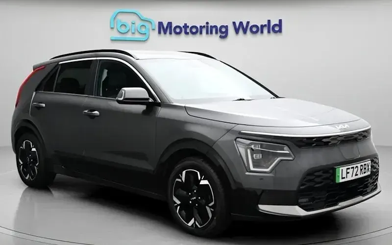 Usado Kia Niro 150 kW (204 HP) 2024 SUV
