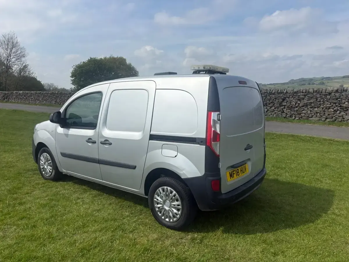 Gebraucht Renault Kangoo Business 2018 Silber Van