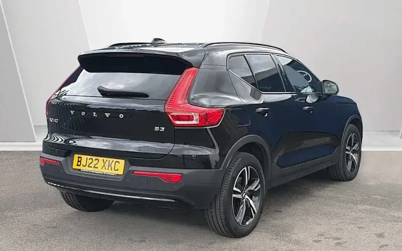 Used Volvo XC40 Plus 163 HP (119 kW) 2026 SUV