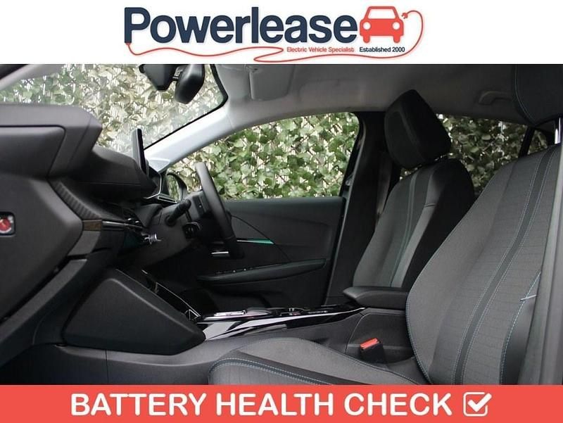 Used Peugeot e-208 Allure+ 100 kW (136 HP) 2022 Black Hatchback