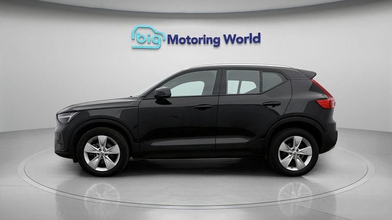 Used Volvo XC40 Core 2022 Black SUV