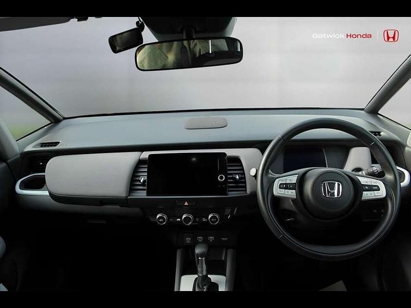 Used Honda Jazz Hybrid 109 HP (80 kW) 2022 Surf blue Hatchback