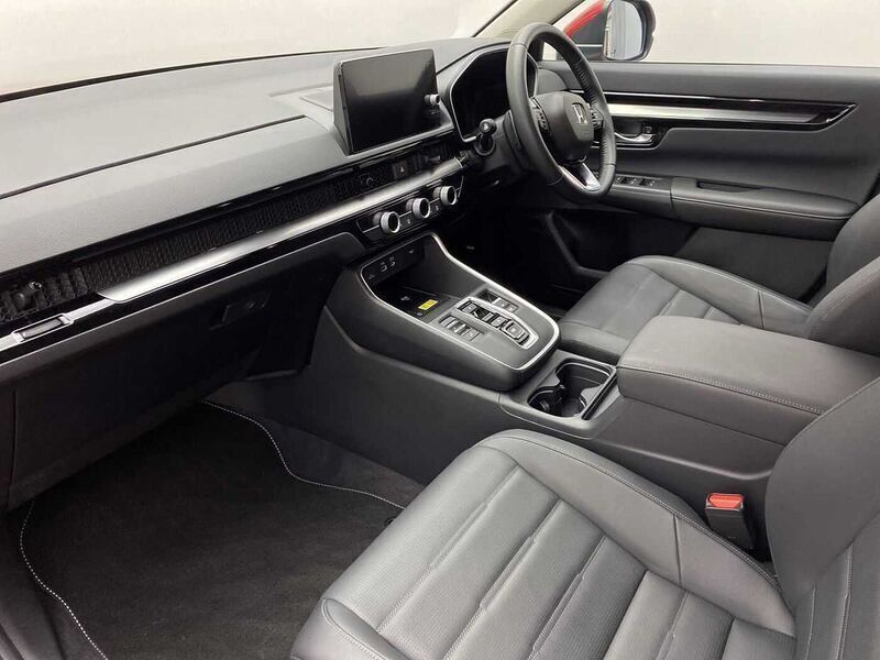 Used Honda CR-V Elegance 184 HP (135 kW) 2024 Premium crystal red SUV