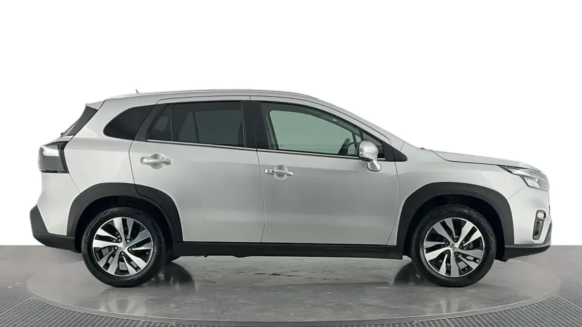 Used Suzuki SX4 129 HP (94 kW) 2024 Silver SUV