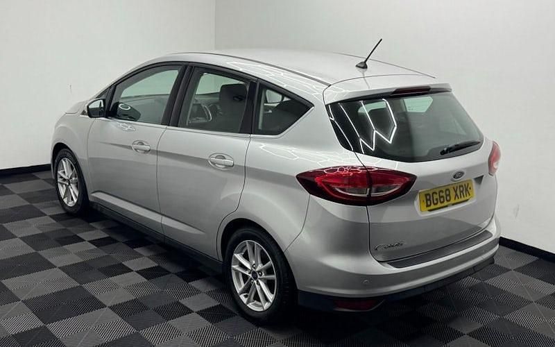 Used Ford C-MAX Zetec 120 HP (88 kW) 2019 MPV