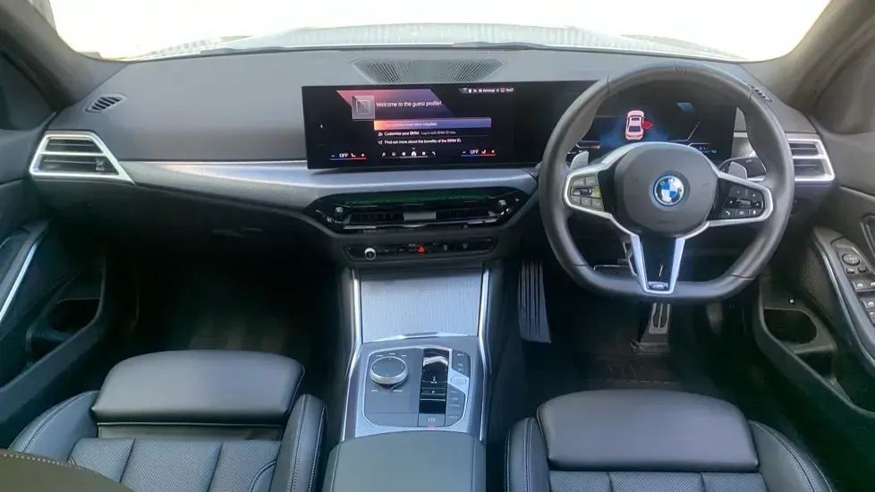 Used BMW 330e M Sport 288 HP (211 kW) 2025 White