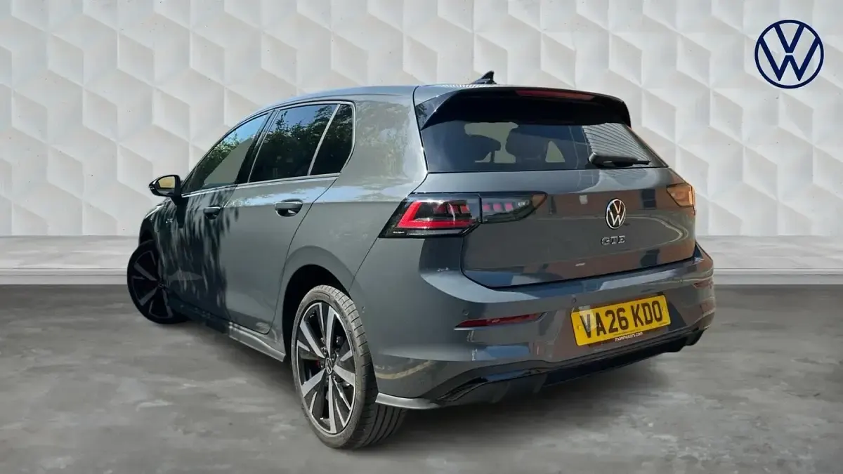 Used VW Golf VIII GTE 272 HP (200 kW) 2026 Grey Hatchback