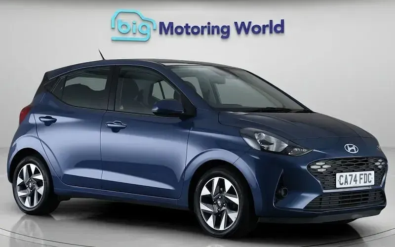 Used Hyundai i10 Advanced 63 HP (46 kW) 2024 Hatchback