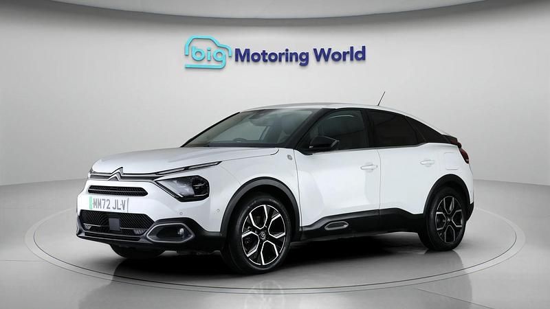 Used Citroën e-C4 100 kW (136 HP) 2022 White Hatchback